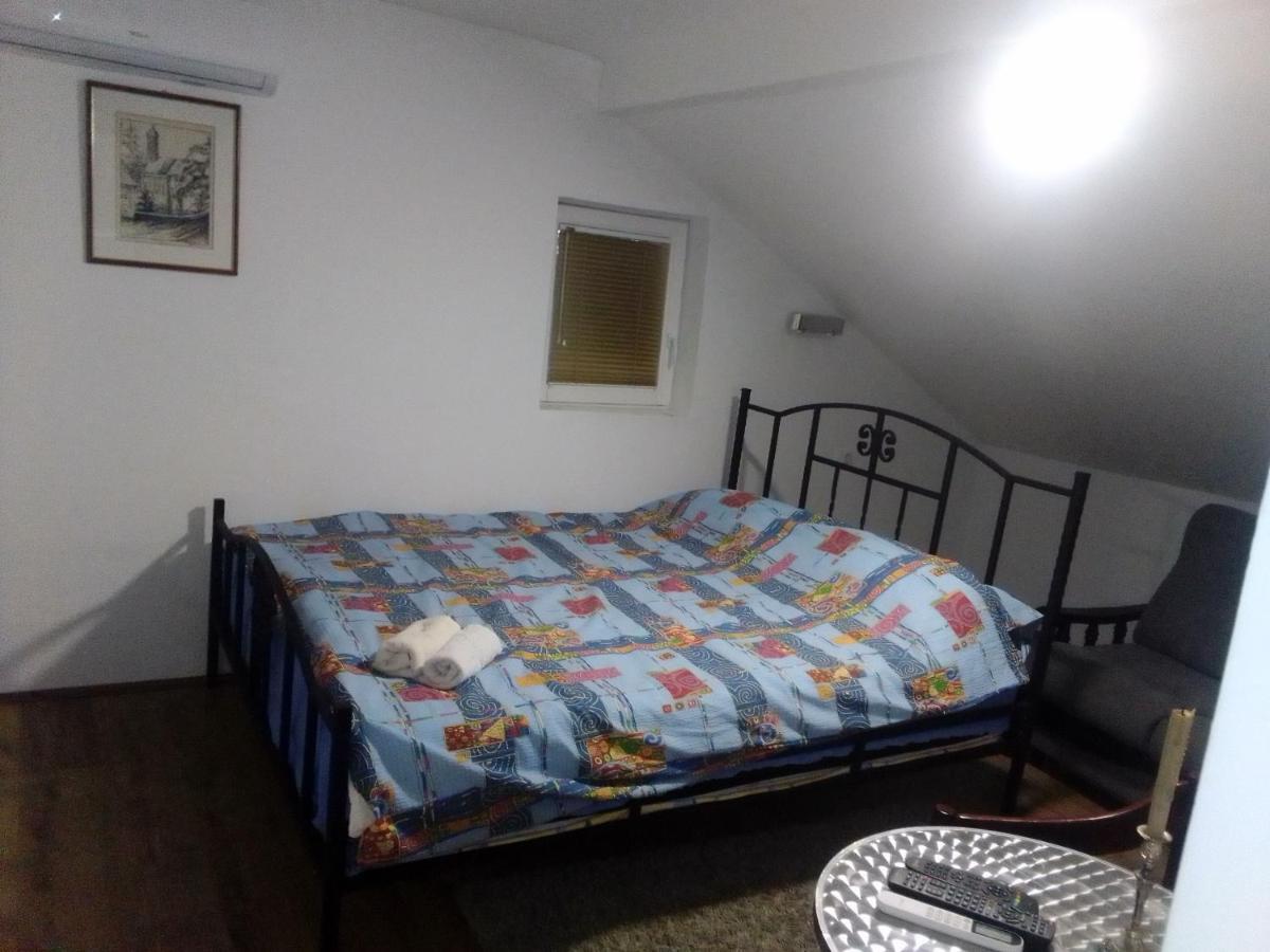 Kuca Za Odmor "Crni Bor" Apartment Golubac Exterior photo