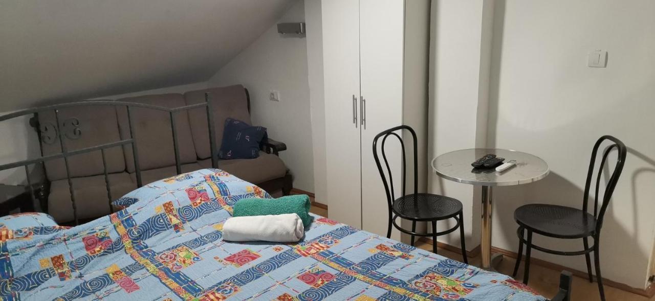 Kuca Za Odmor "Crni Bor" Apartment Golubac Exterior photo